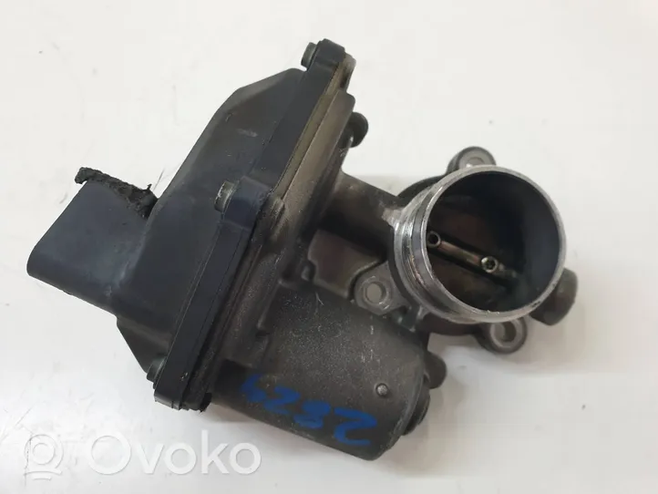 Volkswagen Tiguan Throttle body valve 04L131501C
