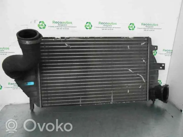 Renault Laguna I Chłodnica powietrza doładowującego / Intercooler 856390N