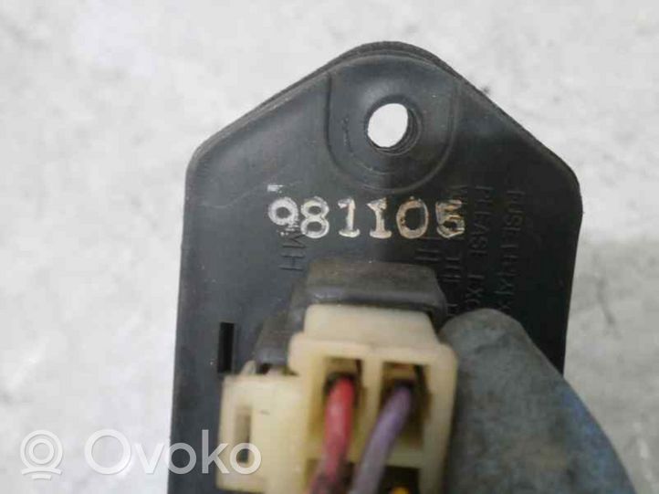 Daewoo Lanos Heater blower motor/fan resistor 981105