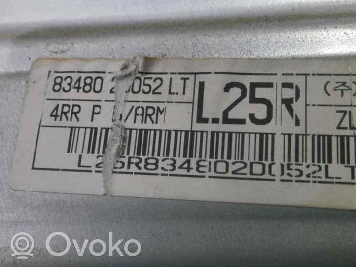 Hyundai Elantra Takaoven ikkunan nostin moottorilla 834802D052
