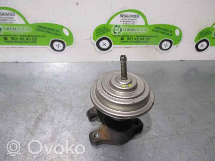 Audi A4 S4 B5 8D Valvola EGR 028131501E