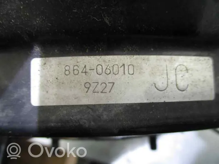 Subaru Forester SF Servo-frein 86406010