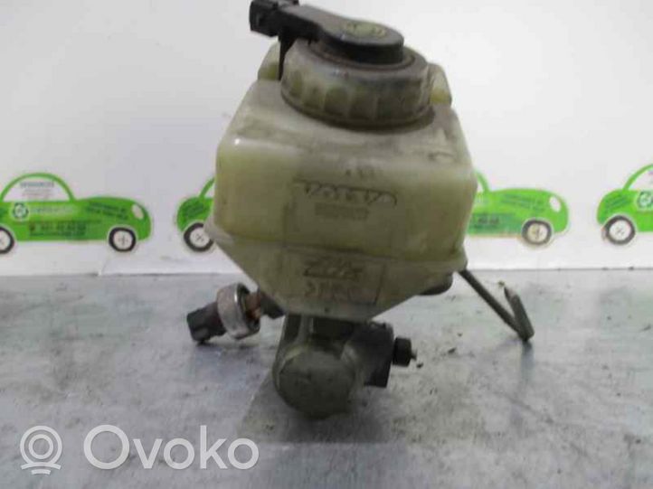 Volvo 850 Maître-cylindre de frein 9140897
