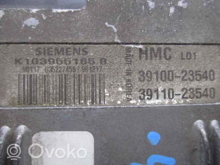 Hyundai Coupe Sterownik / Moduł ECU 3910023540