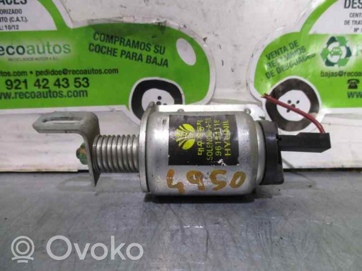 Daewoo Espero Motorino di blocco/chiusura del portellone del bagagliaio 96194118