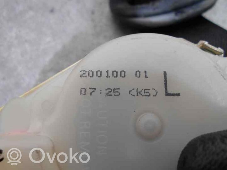 Opel Zafira A Takaistuimen turvavyö 20010001