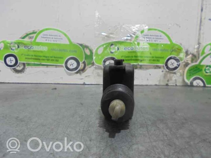 Opel Zafira A Serrure verrouillage de coffre/hayon 90460062