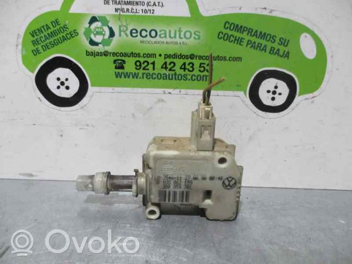 Suzuki Wagon R+ Motorino di blocco/chiusura del portellone del bagagliaio 1U0862159