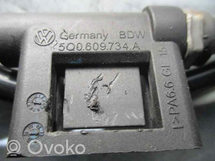 Seat Leon IV Rączka / Dźwignia hamulca ręcznego 5Q0609734A