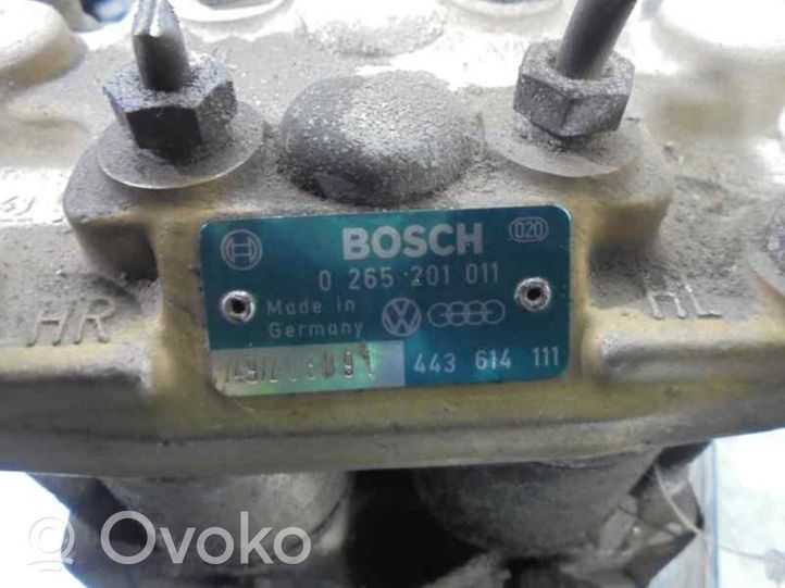 Audi 80 B1 Bomba de ABS 443614111