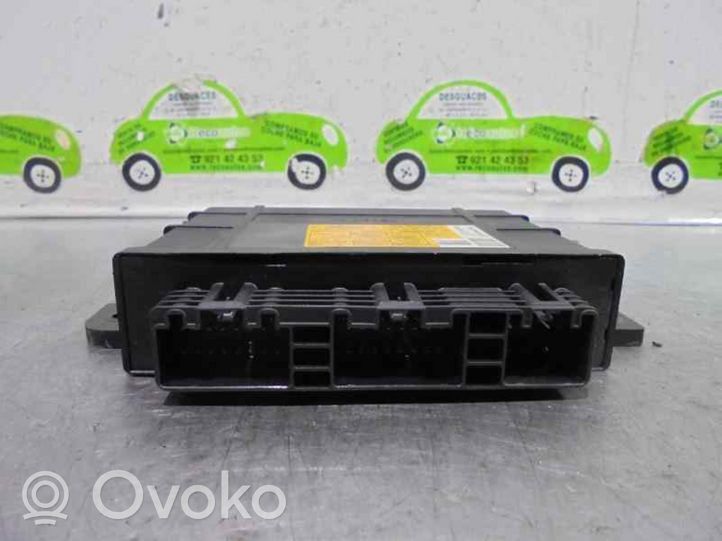 Ford Cougar Oven keskuslukituksen ohjausyksikön moduuli 97BG15K600GB