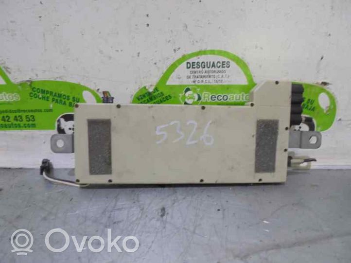 Mercedes-Benz C W203 Radio antena 2038201089