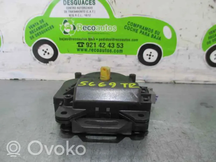 Toyota Previa (XR30, XR40) II Scatola alloggiamento climatizzatore riscaldamento abitacolo assemblata 0638000140