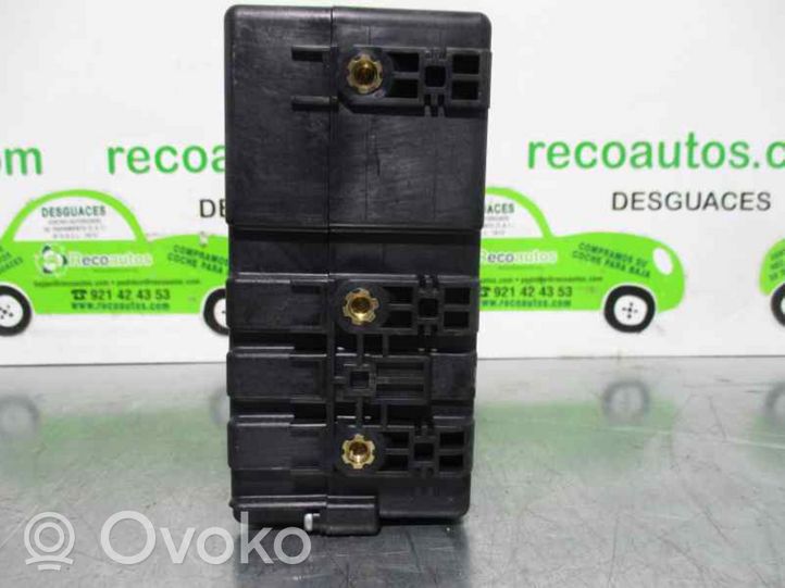 Toyota Prius (XW20) ABS-ohjainlaite/moduuli 8968047020