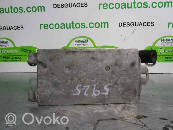 Volvo XC60 Engine oil radiator 6G917A095AD