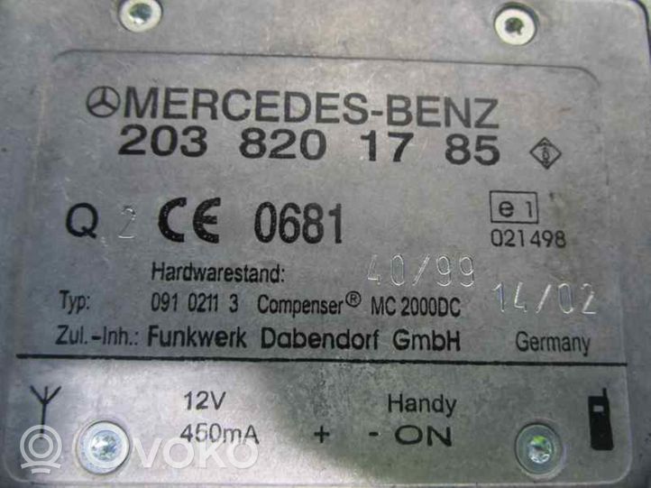 Mercedes-Benz CLK A209 C209 Amplificateur de son 2038201785