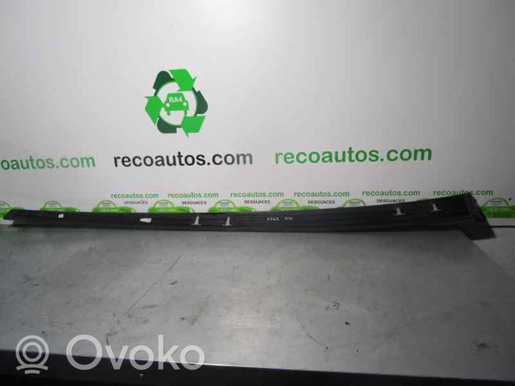 Mercedes-Benz R W251 Muotolista 2516901287