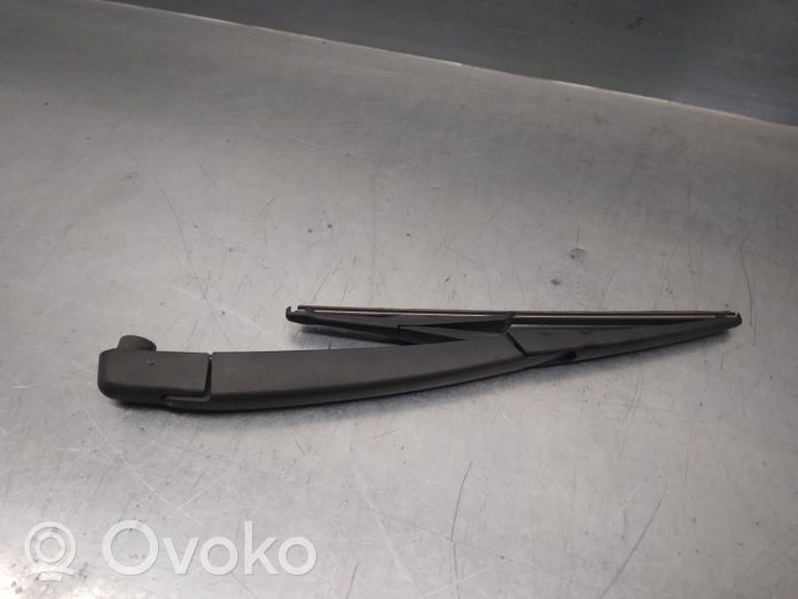 Nissan Qashqai Braccio della spazzola tergicristallo posteriore 287814EA0A