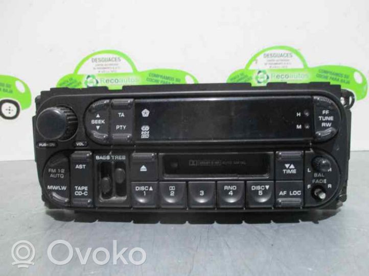 Jeep Grand Cherokee (WJ) Radio/CD/DVD/GPS-pääyksikkö P04858513AIA