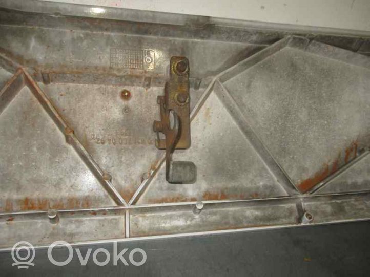 Mercedes-Benz 100 W631 Pokrywa przednia / Maska silnika 6317500402