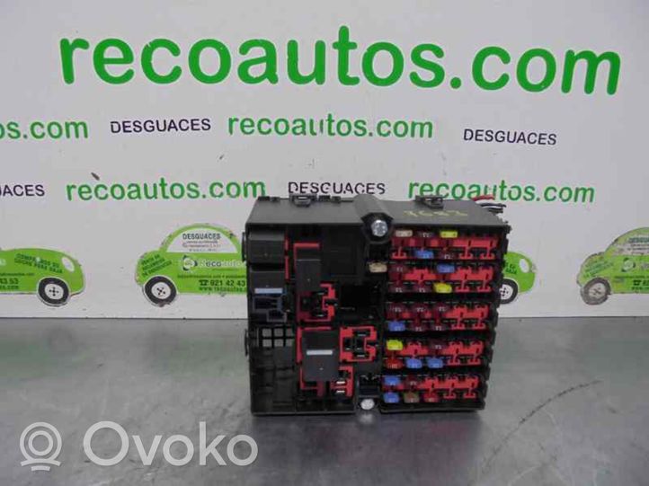 Ford Transit -  Tourneo Connect Saugiklių blokas 2S6T14A073AC