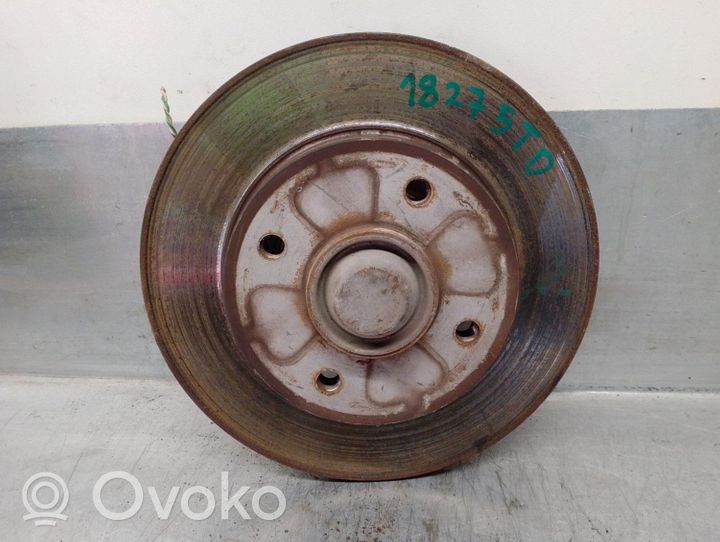 Citroen C4 I Rear wheel hub spindle/knuckle 517623