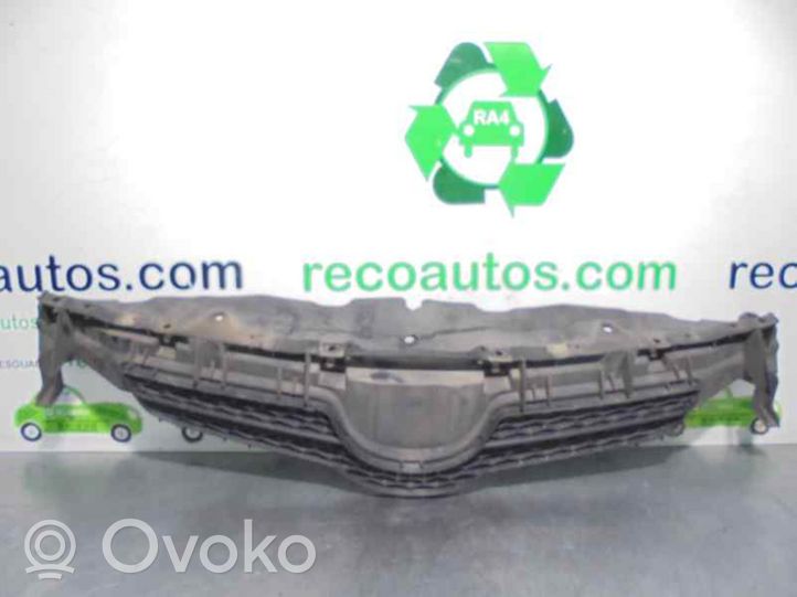 Toyota Auris E210 Griglia anteriore 5311102390