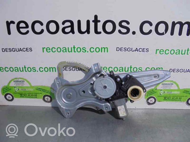 Toyota Auris E210 Alzacristalli della portiera posteriore con motorino 8570102010