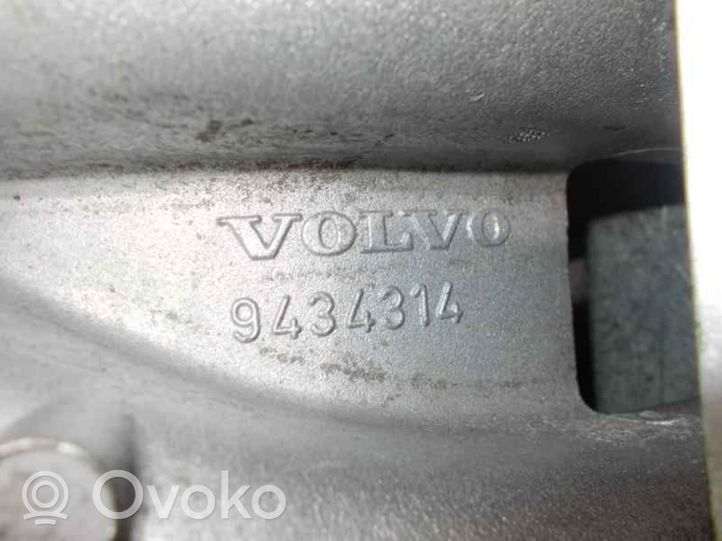 Volvo 850 Collecteur d'admission 9434314