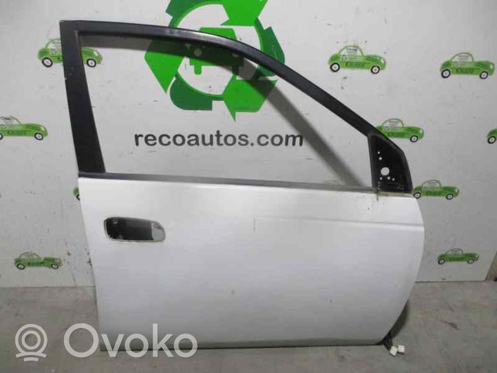 Toyota Prius (XW10) Priekinės durys 6700147010