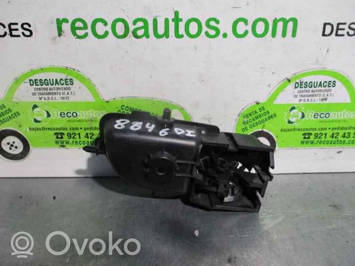 Toyota Auris E180 Внутренняя ручка 692060D271