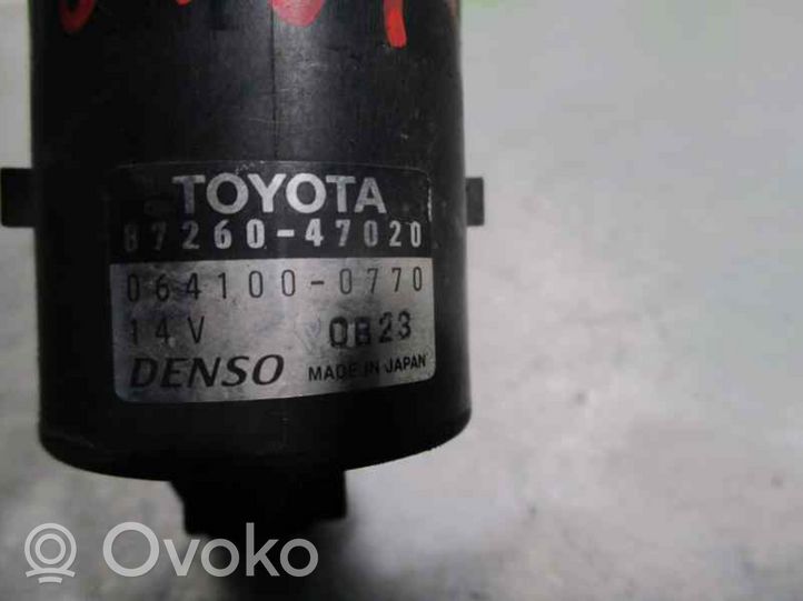 Toyota Prius (XW10) Pompe de circulation d'eau 8726047020