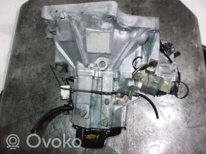 Mazda 323 Manualna 5-biegowa skrzynia biegów F5D2