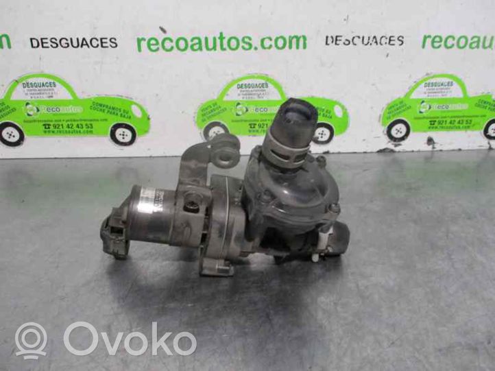 Toyota Prius (XW10) Pompe de circulation d'eau 8726047020