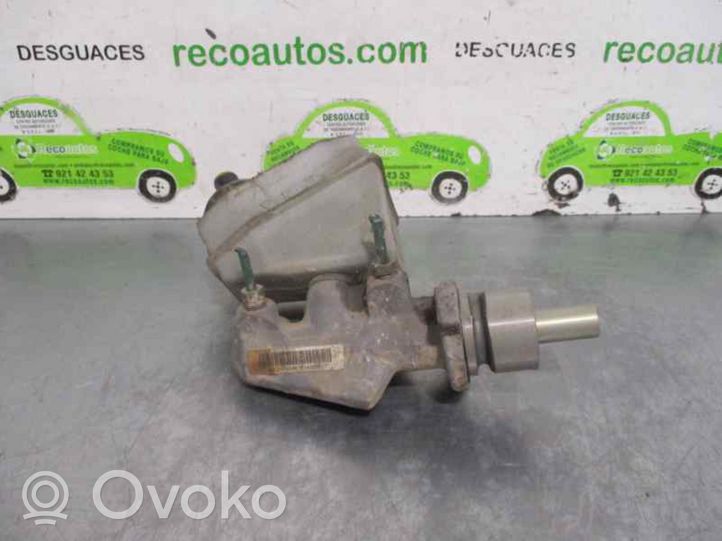 Nissan Kubistar Cilindro del sistema frenante 7700417826