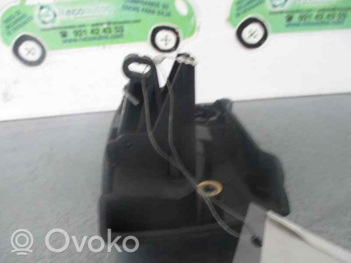 Renault Kangoo I Takaoven ulkokahva 200303504