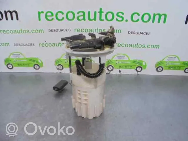 Nissan Kubistar Pompe à carburant 82004326738