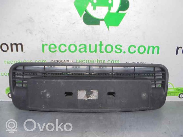 Citroen C3 Picasso Atrapa chłodnicy / Grill 9681800777