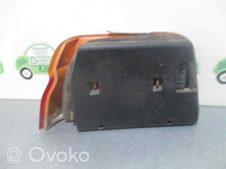 Ford Orion Lampa tylna 1052403