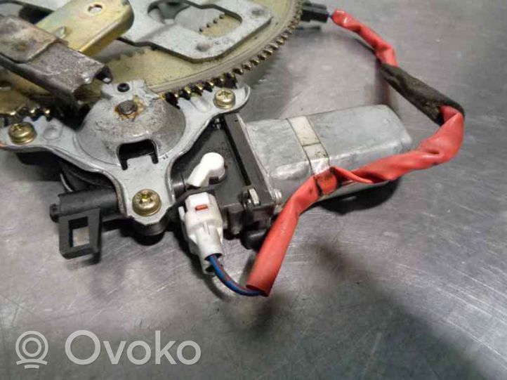 Subaru Impreza II Alzacristalli elettrico della portiera anteriore 61222FE022