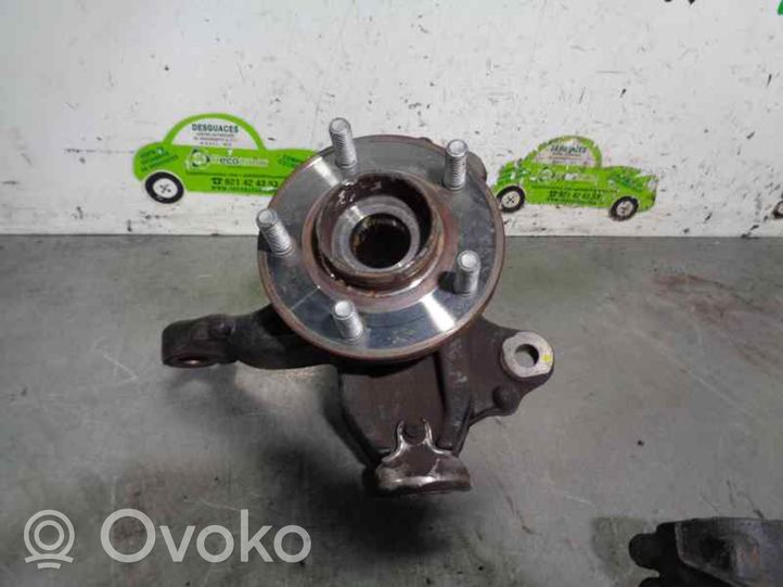 Ford Mondeo MK IV Fuso a snodo con mozzo ruota anteriore 60912C300