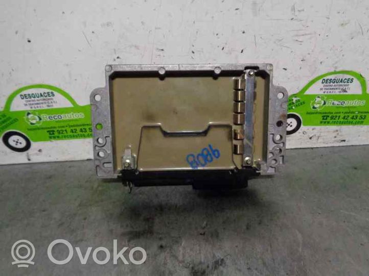 Renault Kangoo III Sterownik / Moduł ECU 7700108813