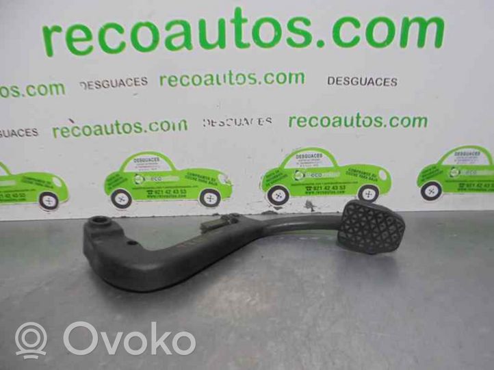 BMW 5 E39 Clutch pedal 1161586