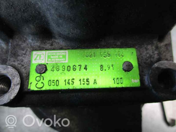 Audi 80 90 S2 B4 Pompa wspomagania układu kierowniczego 7681955186