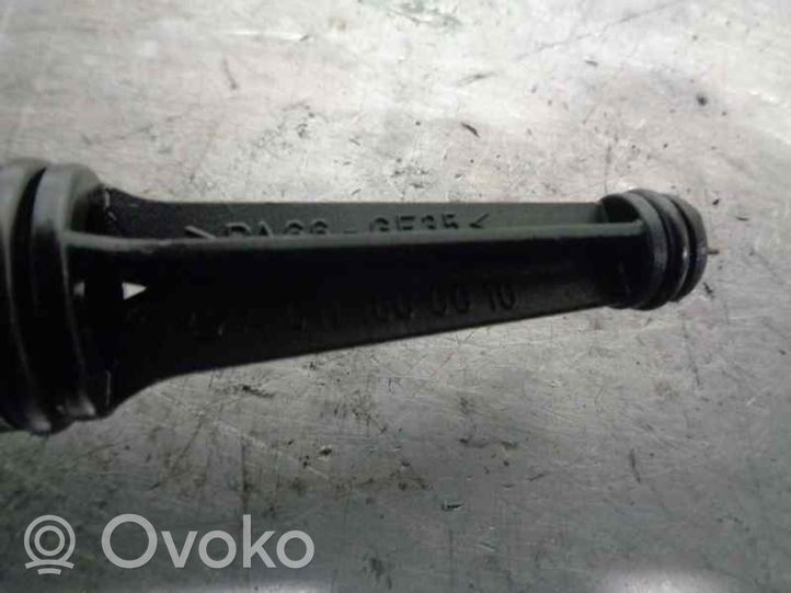 Mercedes-Benz Vito Viano W639 Support de filtre à huile A6111800010