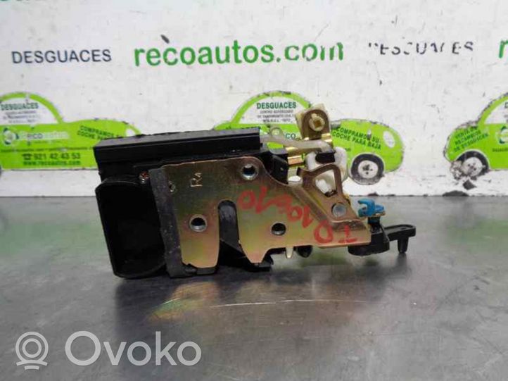 Chevrolet Aveo Rear door lock 96801710