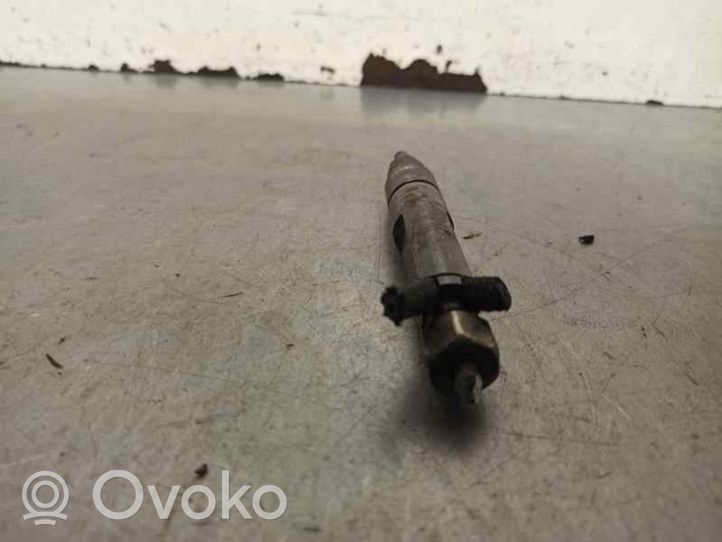 Audi 80 B1 Injecteur de carburant 028130201G