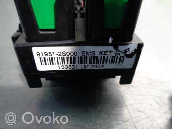 KIA Sportage Module de fusibles 919512S000