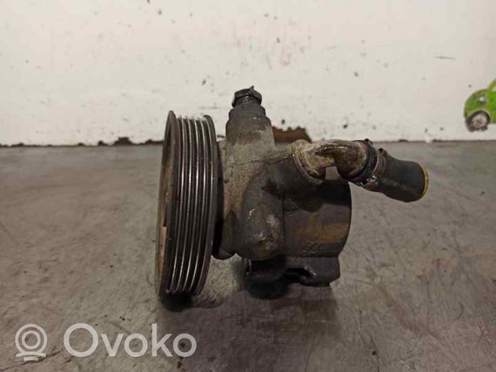 Peugeot 106 Pompe de direction assistée 9637389680