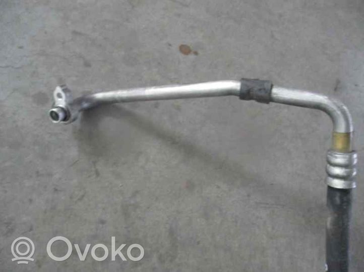 Mazda 323 F Autres pièces de clim B26K61462E